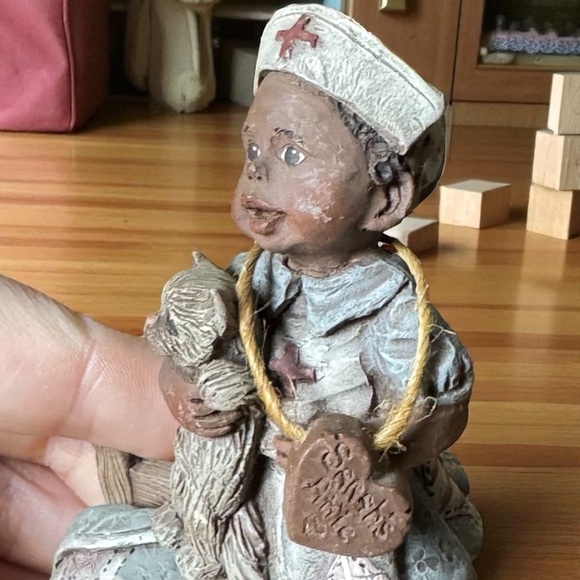Sarah’s Attic 1998 Nurse Pansey & Patient Kitty Resin Figurine Collectible - Picture 6 of 12